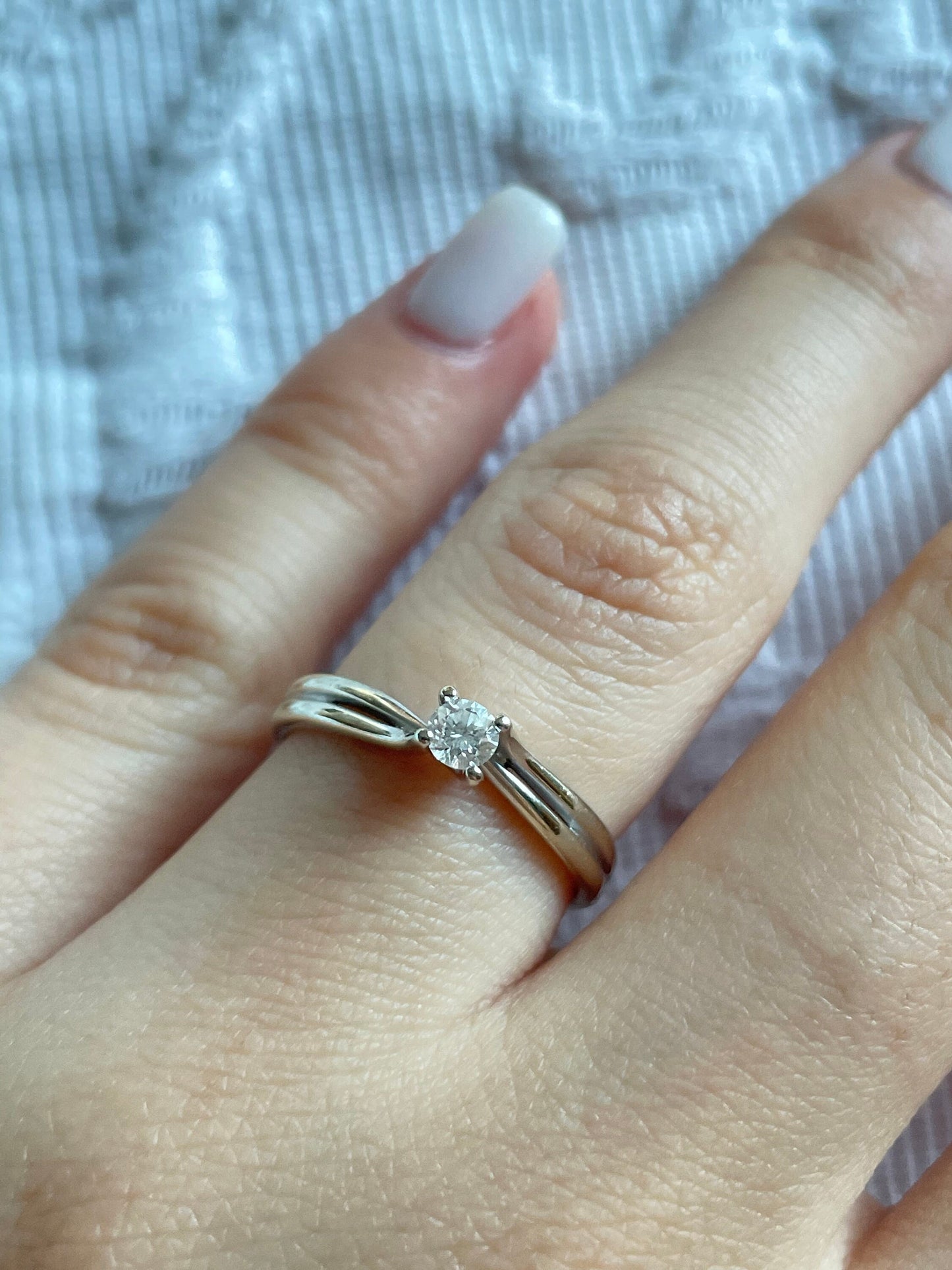 Vintage 9ct White Gold Solitaire Diamond Engagement Ring 0.10ct