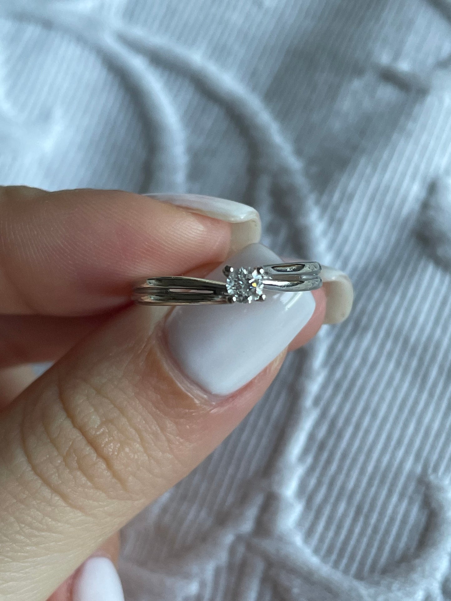 Vintage 9ct White Gold Solitaire Diamond Engagement Ring 0.10ct