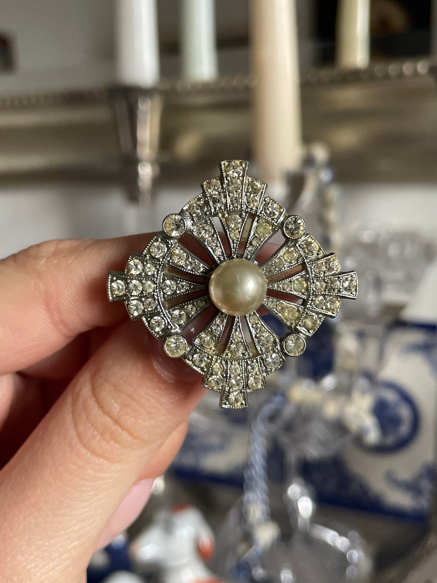 Antique Art Deco 1920s 1930s Rhodium Plated Paste Stone Pearl Brooch